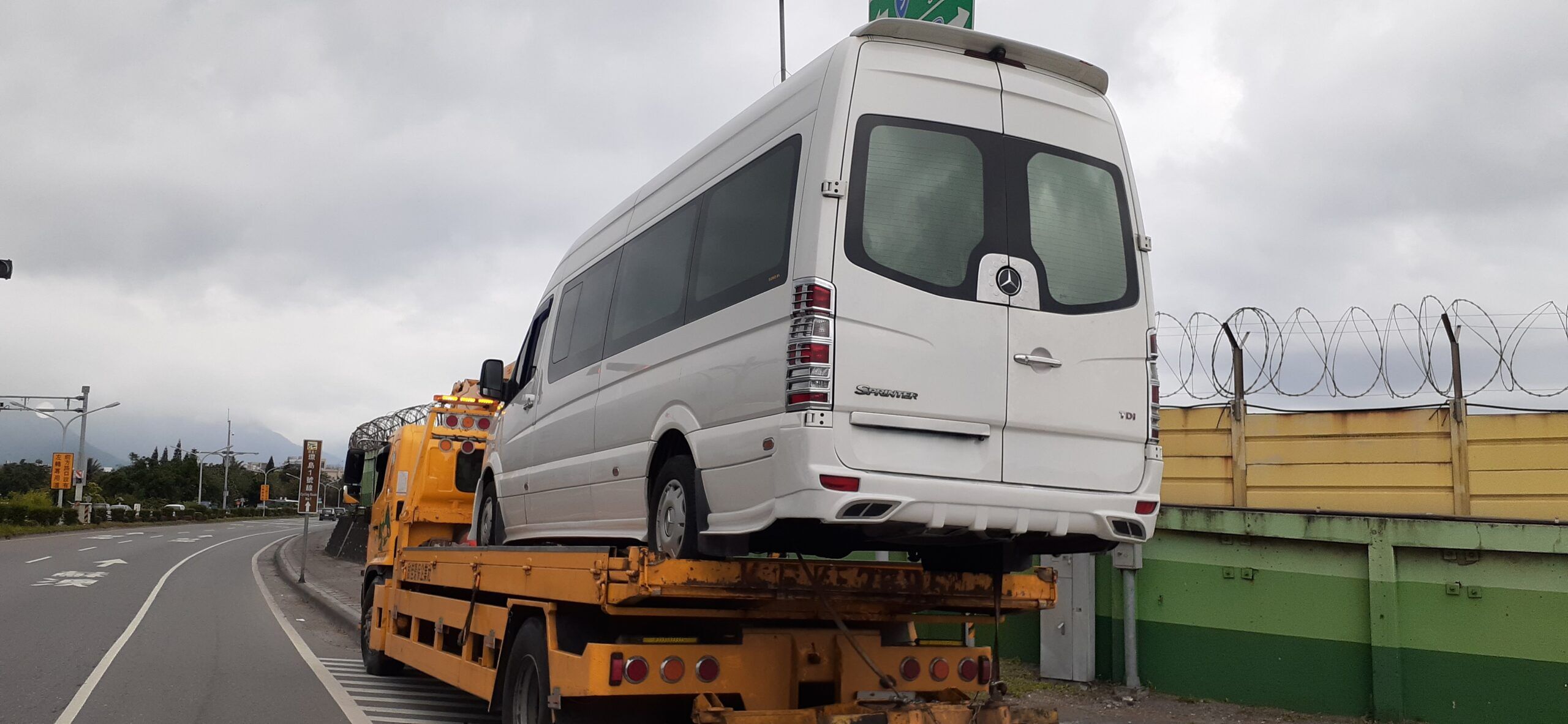 花蓮露營車道路救援大型車故障處理